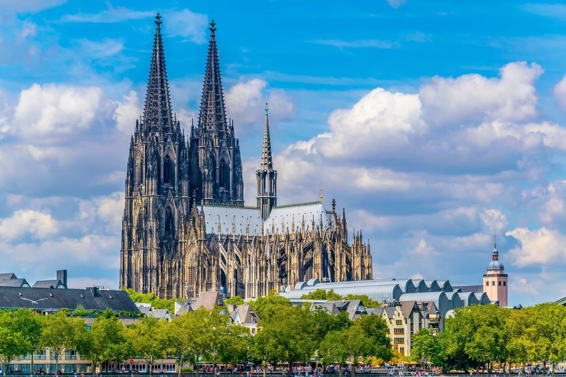 Cologne city overview